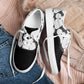 Women’s lace-up canvas shoes